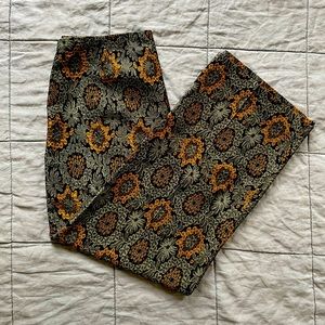 Zara pants, side zip, size S